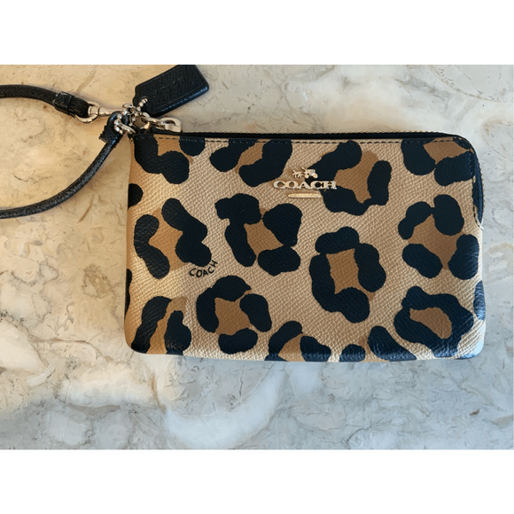 Coach Leopard Print Wristlet - Picture 10 of 10